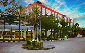 Kyriad Arra Hotel Cepu